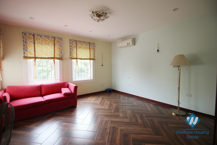 A huge 5  bedroom villa with indoor swimming pool for rent in Vuon Dao